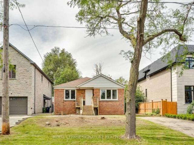 32 Wigan Crescent, Toronto, ON, M3H 3A4 house for sale | Listing ID C13812 | Royal LePage