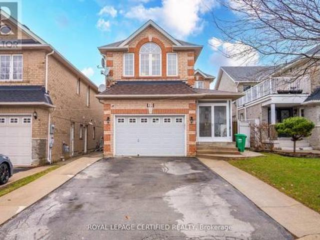 32 Wildsky Road, Brampton, ON, L6Y 5P6 house for sale | Listing ID W13509 | Royal LePage