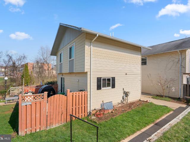 32 Anna Ct, Unit 281, Gaithersburg, MD 20877 | MLS #MDMC2240
