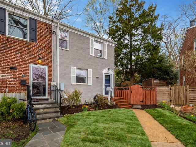 32 Ancell Street