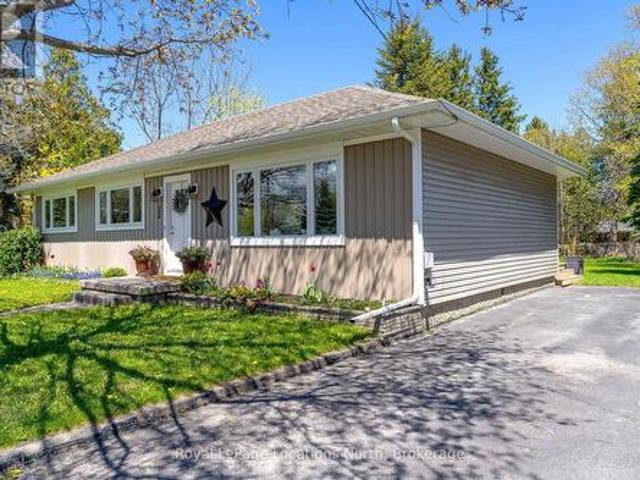 32 Arthur Street W, Blue Mountains, ON, N0H 2P0 house for sale | Listing ID X13570 | Royal LePage