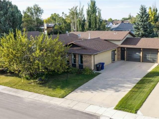32 Barnes Crescent, Humboldt, SK, S0K 2A0 house for sale | Listing ID SK047668 | Royal LePage