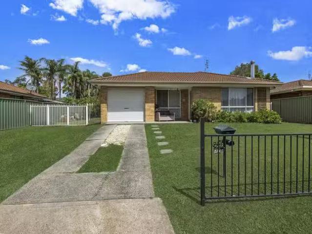 32 Brittania Drive, Watanobbi, NSW 2259