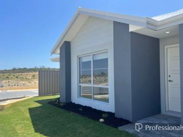 32 Bridgewater ApproachYanchep WA 6035, Australia