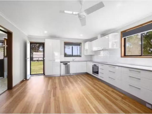 32 Bungowannah Road, JINDERA House for rent Listed by Steph H.
