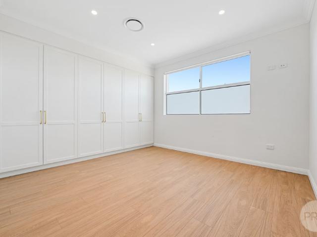32 Carruthers Street, Penshurst NSW 2222 House For Rent | Domain
