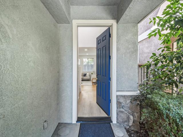 32 Colby Ct
