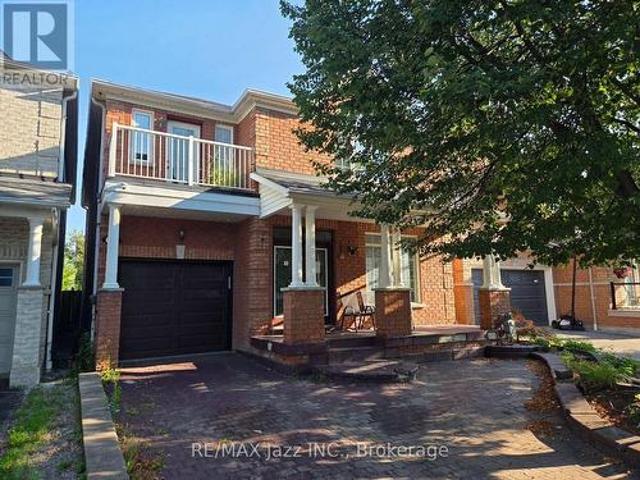 32 Dent Street, Ajax Northwest Ajax, ON, L1T 4G1 house for sale | Listing ID E13814 | Royal LePage