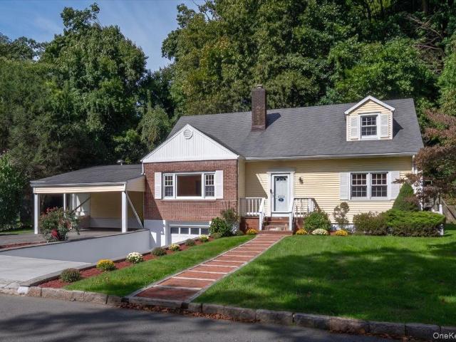 32 Dogwood Drive