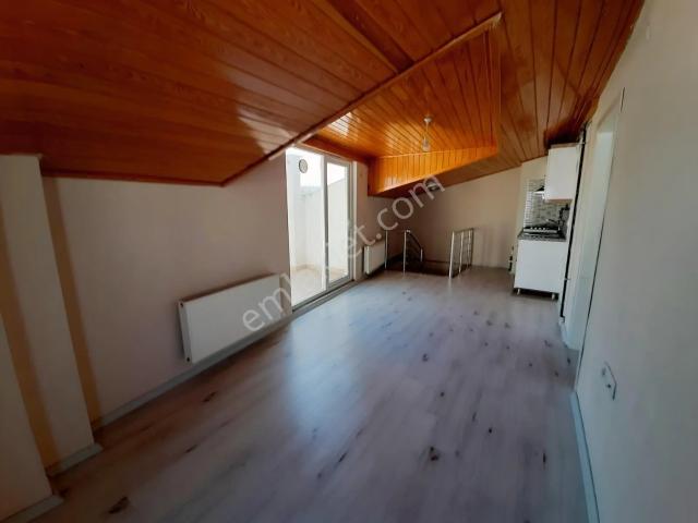 3+2 Dublex Asansörlü Çanakkale Parion Otel Karşısı 120 M2