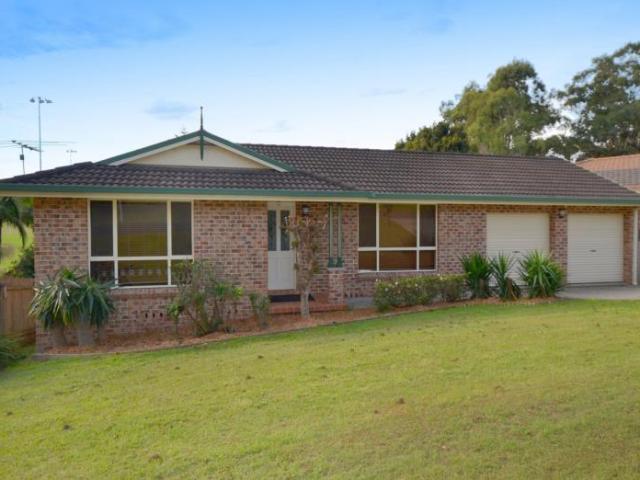 32 Emily Avenue, Port Macquarie NSW 2444 House For Rent | Domain