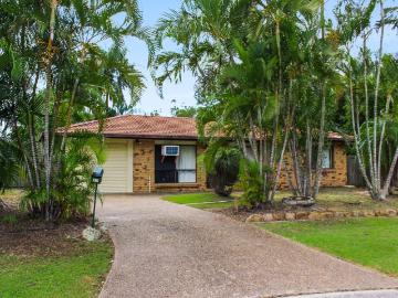 32 Erin Drive, BROWNS PLAINS, QLD 4118