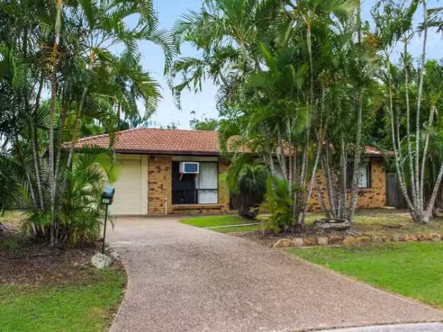 32 Erin Drive, BROWNS PLAINS, QLD 4118 House for Rent