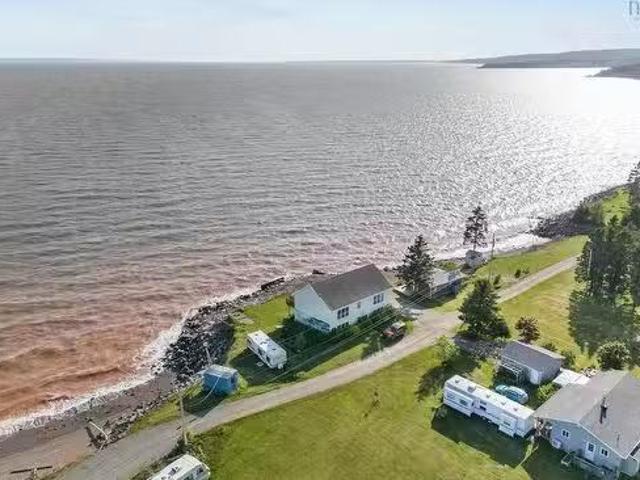 32 Evergreen Court, Bass River, NS, B0M 1B0 house for sale.