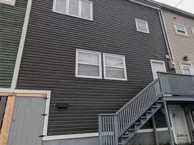32 Gear Street, St. John'S, NL, A1C 2J5 house for sale List.