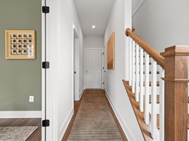 32 Golf Dr