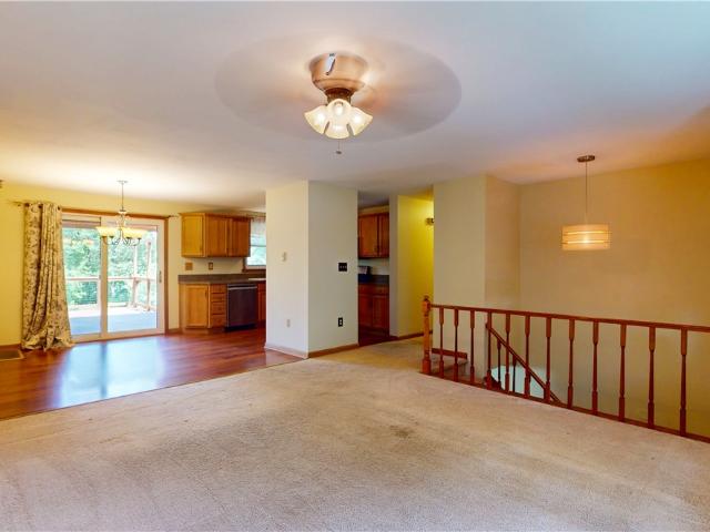 32 Greystone Drive