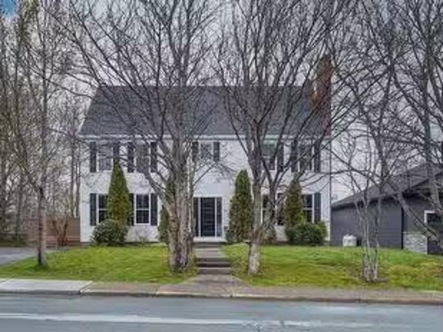 32 Halifax Street, St. John'S, NL, A1A 2P7 house for sale L.