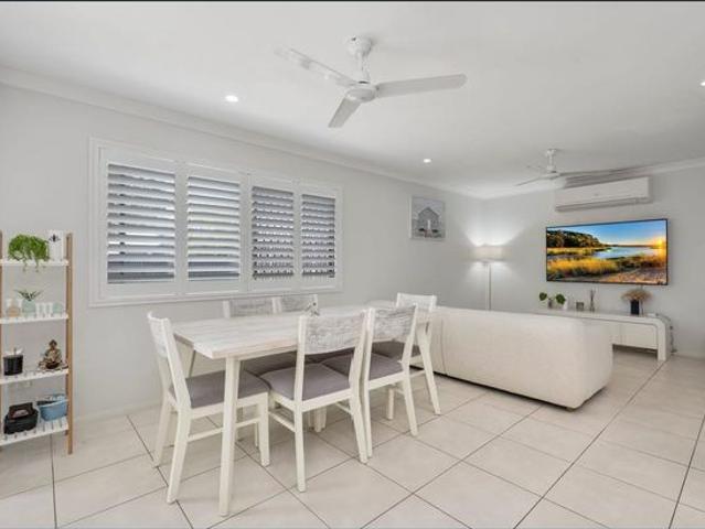 32 Heather Avenue, a beautiful partly furnished 4 bedroom home with yard maintenance included
