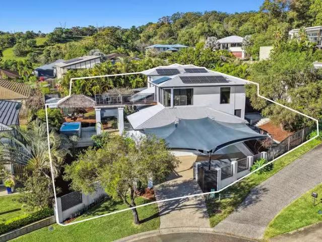 32 Healy Court, Mudgeeraba, QLD 4213 House for Rent