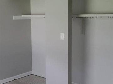 3/2 home with garage