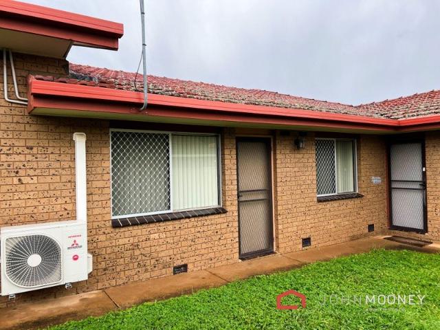 3/2 Joyes Place