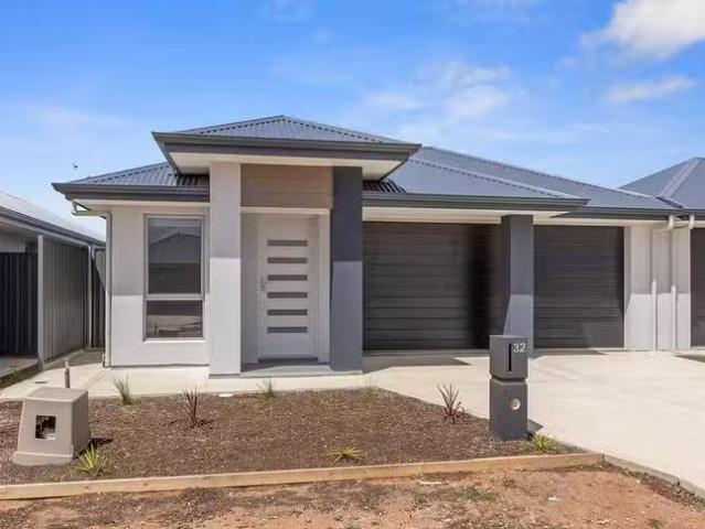 32 Knight Court, Munno Para Downs, SA 5115