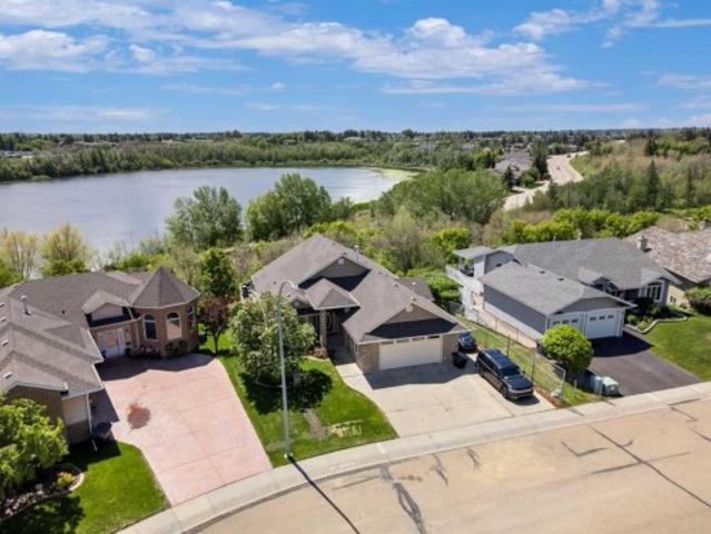 32 Lakes Close, Lacombe, AB, T4L 1S4 house for sale | Listing ID A2323 | Royal LePage