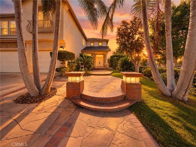 32 Laurelwood
