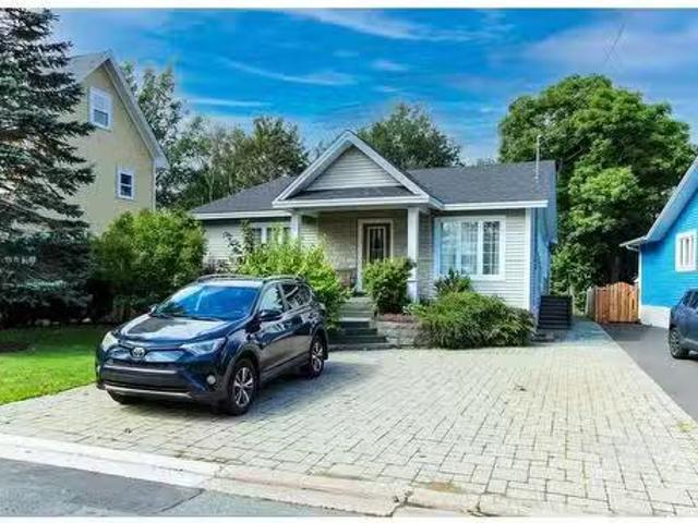 32 London Road, St. John'S, NL, A1B 2H1 house for sale List.