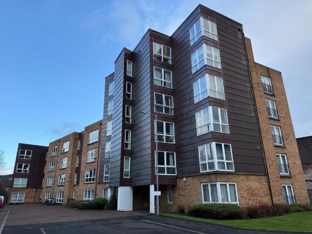 32 McPhail Street, Glasgow, G40 1DN, United Kingdom | 2 bed apartment for rent #137932866 | Rentberry