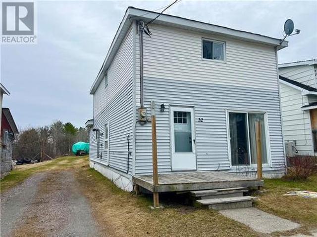 32 Main Street, St. Charles, ON, P0M 2W0 house for sale | Listing ID 2126 | Royal LePage