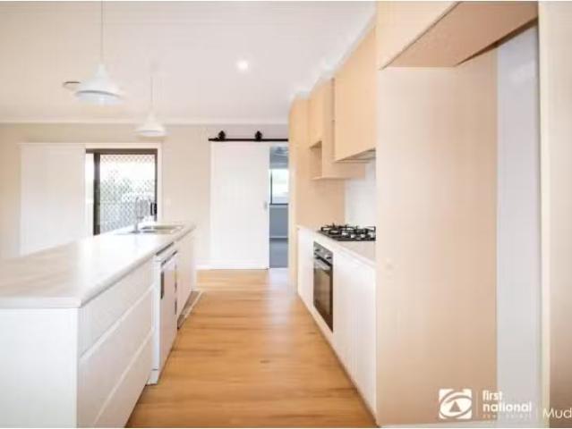 32 Marshfield Lane, MUDGEE House for rent Listed by Chloe Bro.