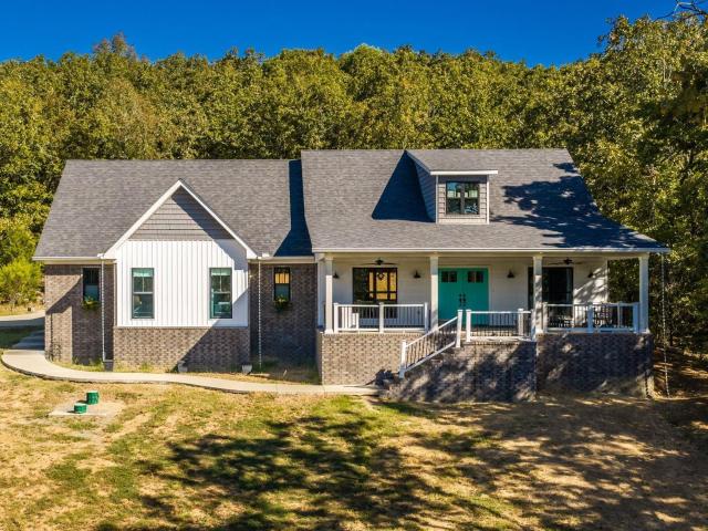 32 Mystic Lane
