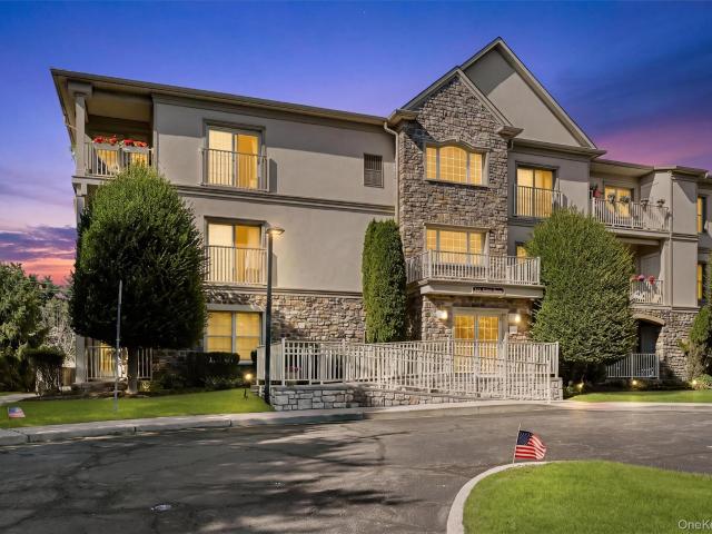 32 N De Baun Avenue 202