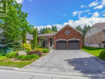 32 Oakside Drive, Uxbridge, ON, L9P 2A4 house for sale | Listing ID N13479 | Royal LePage