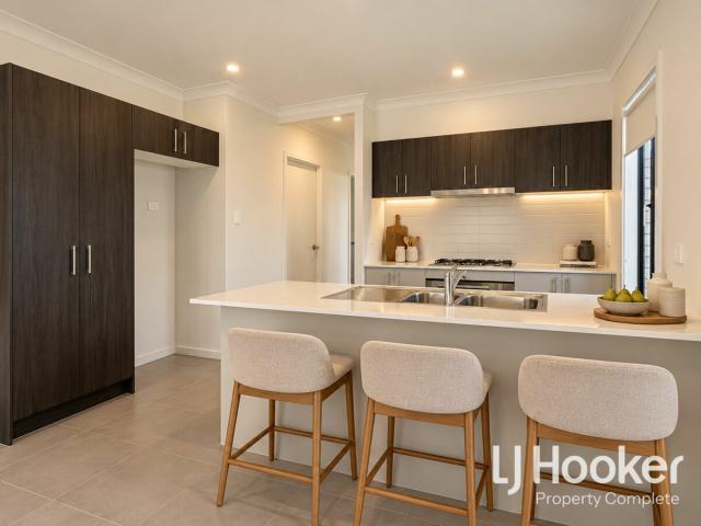 32 Oberon Crescent, Yarrabilba, Australia