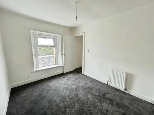 32, Osborne Street, NEATH