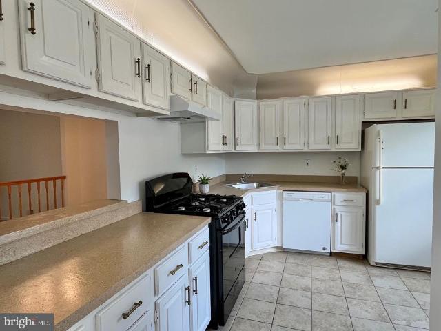 32 Pagoda Ct