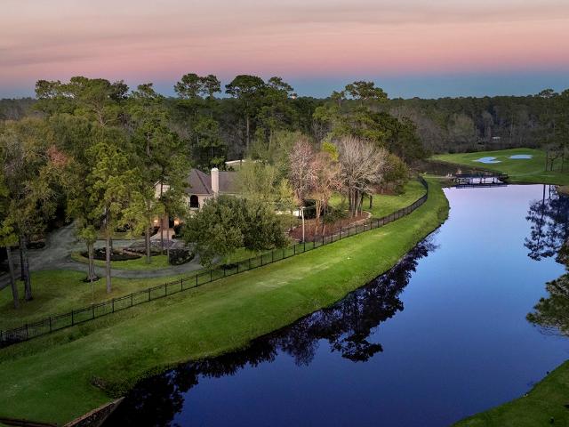 32 Palmer Woods Drive
