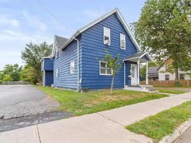 32 Pleasant Street, Truro, NS, B2N 3R7 investment for sale.
