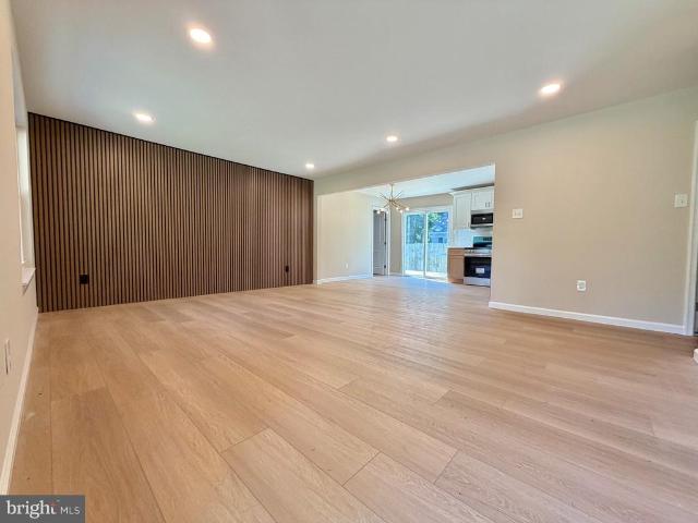32 Press Avenue
