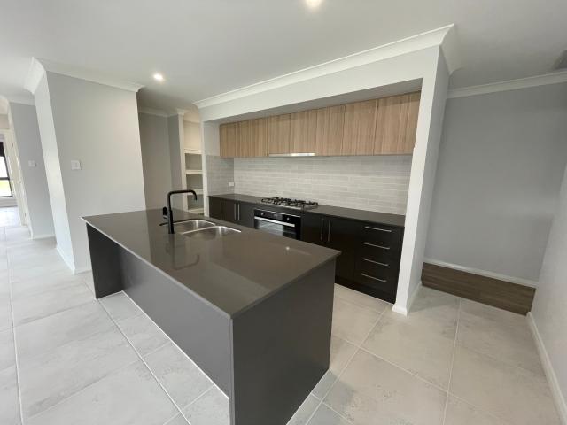 32 Rancher Avenue, Cooranbong