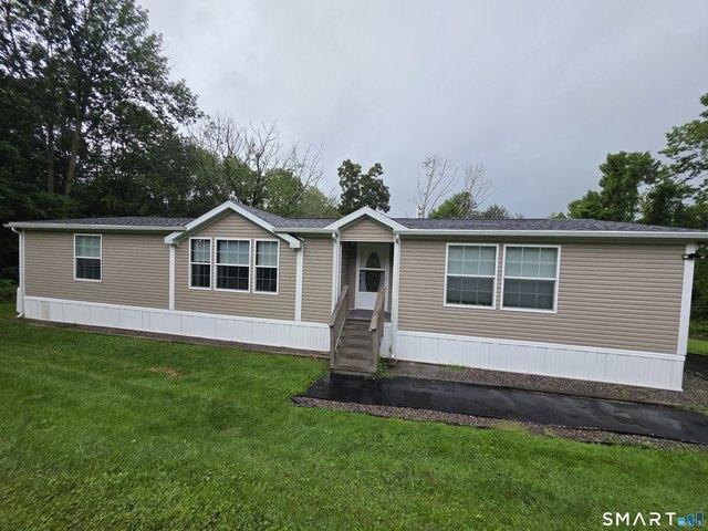 32 Richard Ave, Griswold, CT 06351