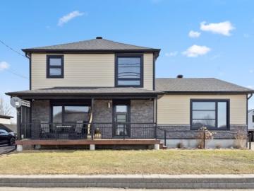 32 Rue Principale, Notre Dame Du Laus, QC, J0X 2M0 house for sale | Listing ID 13214 | Royal LePage