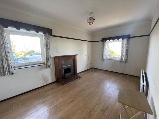 32 Sallagh Road, Larne, BT40 2NE