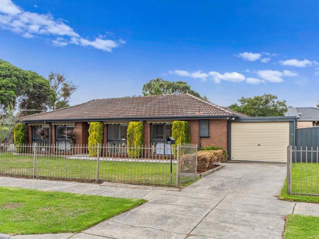 32 Shearwater Drive, Carrum Downs, VIC 3201