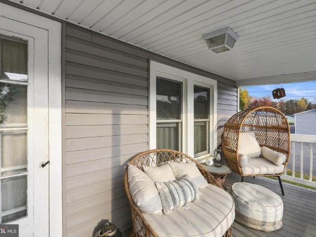 32 Sold Team Way