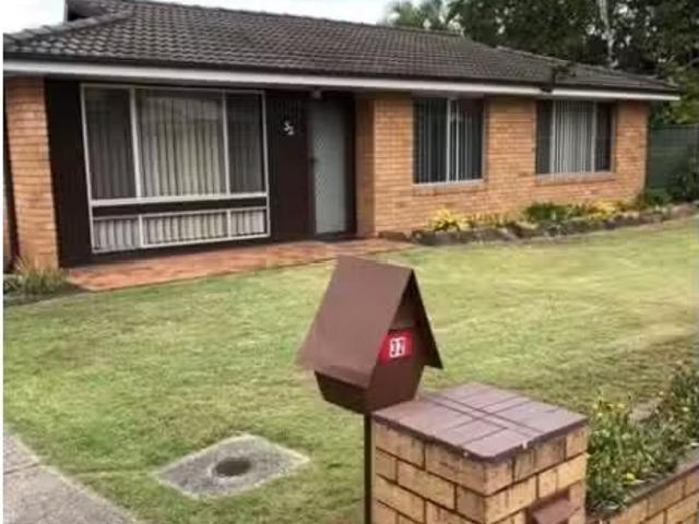 32 Sorrento Road, Empire Bay House for rent Listed by Imogen.