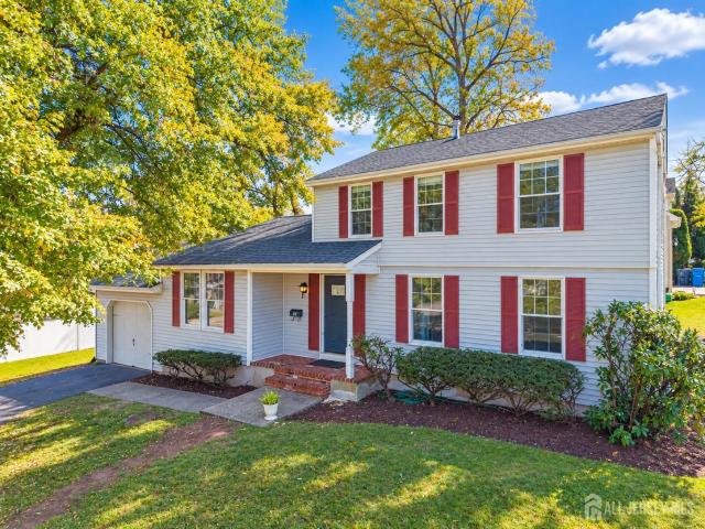 32 Smith Street, Metuchen, US, NJ